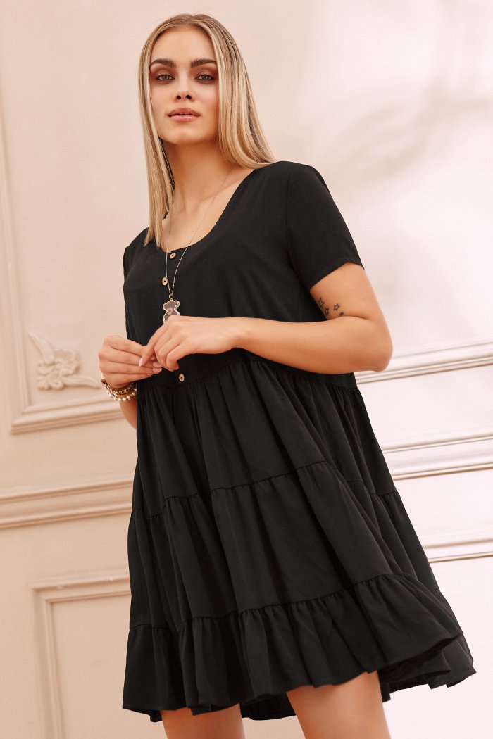 Sukienka z drewnianymi guzikami i falbankami czarna M644